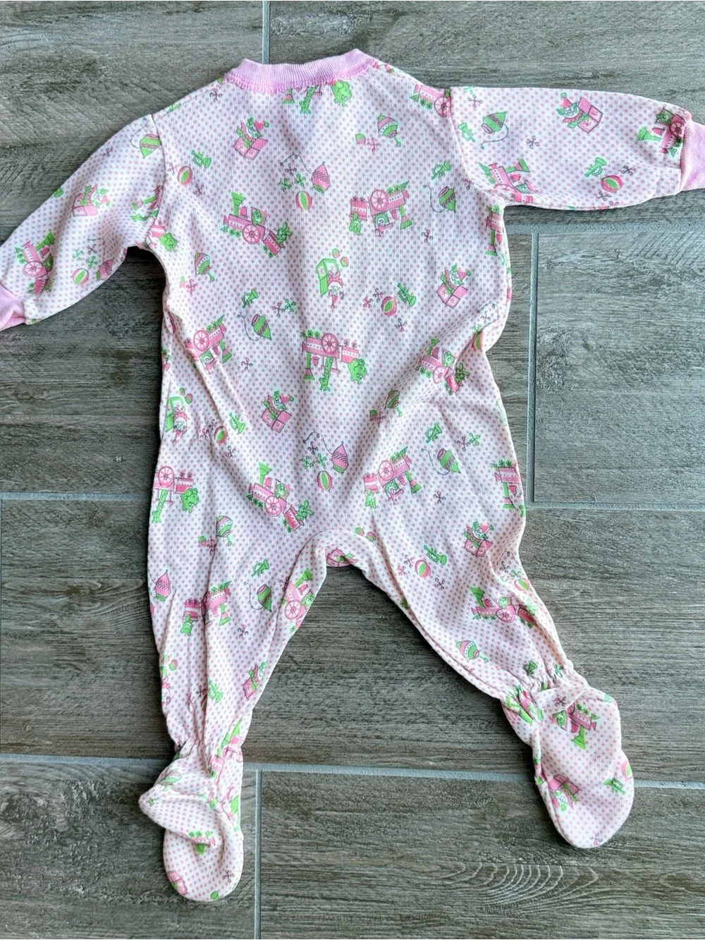Vintage Carter’s Pink and Green Zoo Print Baby Footed Pajamas